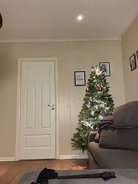 Snapshot of Thescorpionfr chatting on December 28, 11:37 pm Thescorpionfr online show from December 28, 11:37 pm