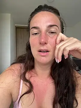 Thescorpionfr online show from July 21, 5:37 pm