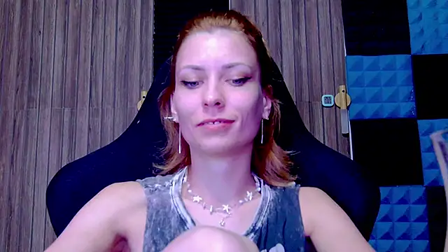 karo123421 online show from March 22, 10:04 pm