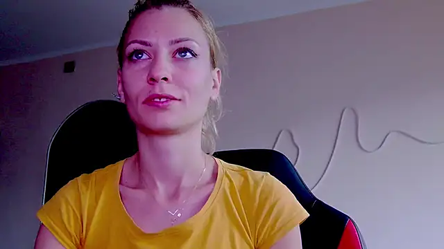 karo123421 online show from October 15, 6:13 am