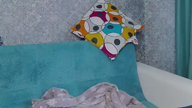 Brilliant Doll online show from December 1, 3:11 am