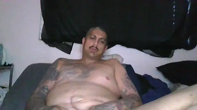 Snapshot of Vision1285 chatting on March 3, 2:48 pm Vision1285 online show from March 3, 2:48 pm