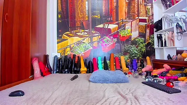 NikkaHOTx online show from February 6, 5:56 am