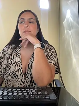 kendall 52 online show from March 20, 3:28 pm