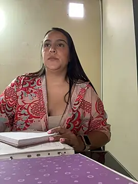 kendall 52 online show from March 24, 2:33 pm