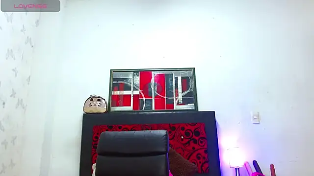 LexiStone  online show from February 12, 4:11 pm