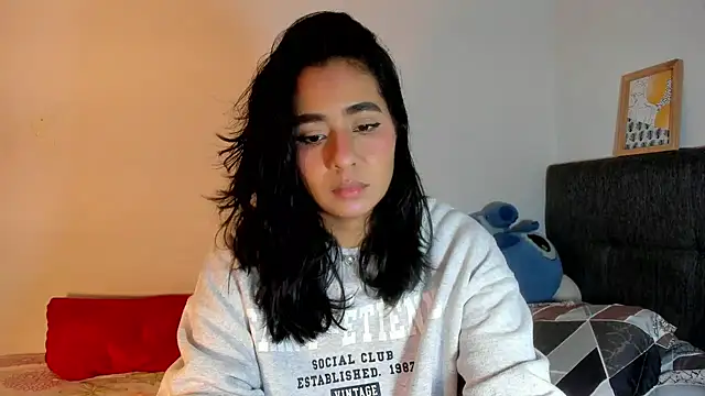 valeryvegas 2 online show from April 16, 3:40 am