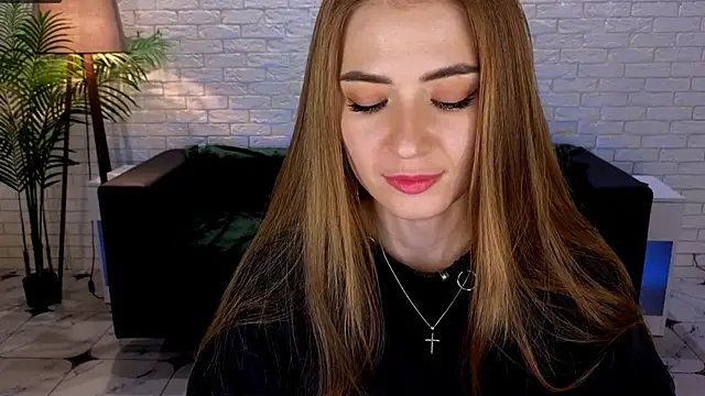 Adelyna Bird online show from March 7, 11:07 am