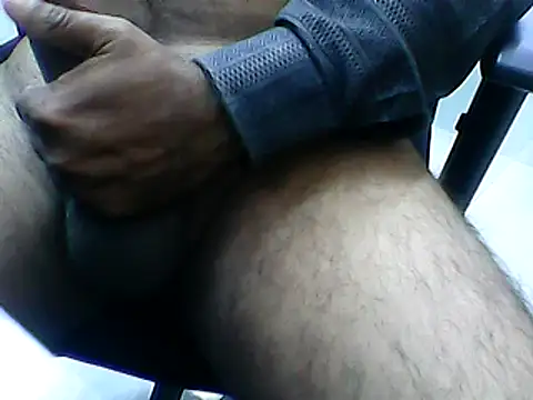 Snapshot of hotdikforu chatting on February 6, 12:16 pm hotdikforu online show from February 6, 12:16 pm