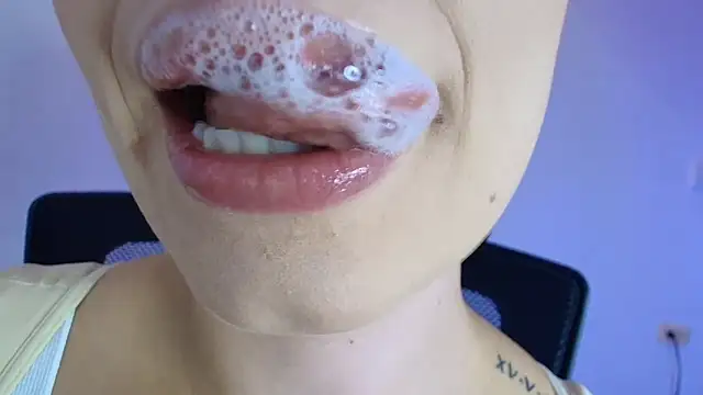 lisbet21x online show from February 28, 1:56 pm