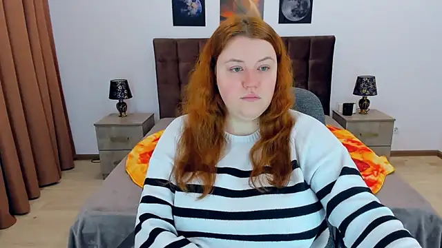 Snapshot of PolinaSalvatore chatting on January 22, 8:29 am PolinaSalvatore online show from January 22, 8:29 am