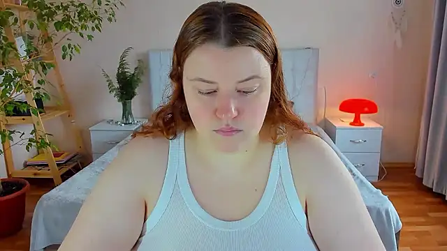 Snapshot of PolinaSalvatore chatting on November 7, 9:53 am PolinaSalvatore online show from November 7, 9:53 am