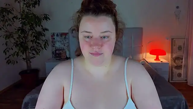 Snapshot of PolinaSalvatore chatting on June 28, 9:54 pm PolinaSalvatore online show from June 28, 9:54 pm