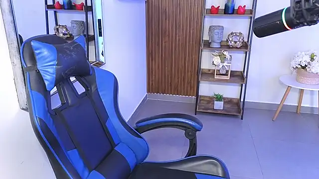 Kenya--Buhle online show from January 17, 6:11 pm