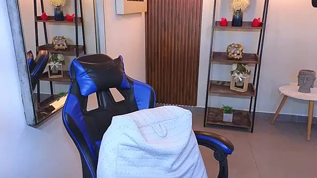 Kenya--Buhle online show from March 2, 12:12 pm