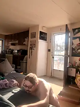 yes yes yes yes  online show from January 28, 7:53 pm