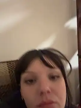 SweetMaisie online show from February 9, 2:37 am