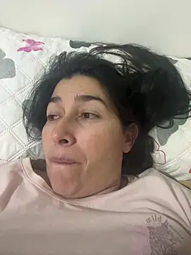 andreaisis2 online show from June 16, 3:09 am