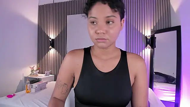 Zafiiraa online show from February 21, 11:44 am