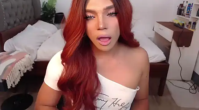 Snapshot of liaa_lurrecams chatting on March 15, 5:59 pm liaa lurrecams online show from March 15, 5:59 pm