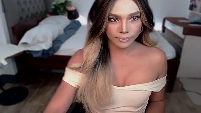 Snapshot of liaa_lurrecams chatting on September 24, 4:10 pm liaa lurrecams online show from September 24, 4:10 pm