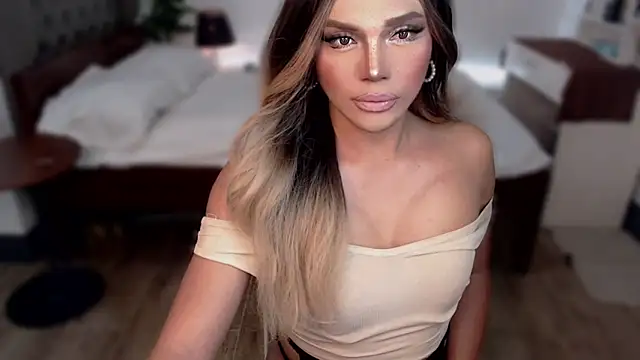 Snapshot of liaa_lurrecams chatting on November 7, 6:46 am liaa lurrecams online show from November 7, 6:46 am