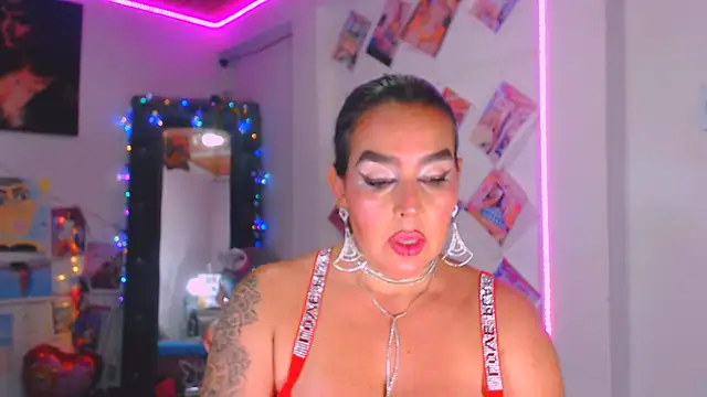 Snapshot of sweet_vanessa_22 chatting on April 21, 10:34 pm sweet vanessa 22 online show from April 21, 10:34 pm