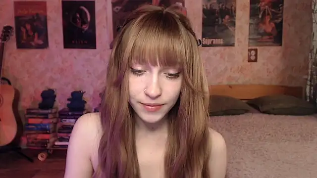Friendly Ellie online show from April 12, 12:26 am
