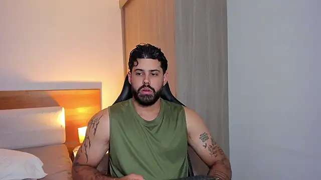 Justyn Torres online show from February 17, 7:42 pm