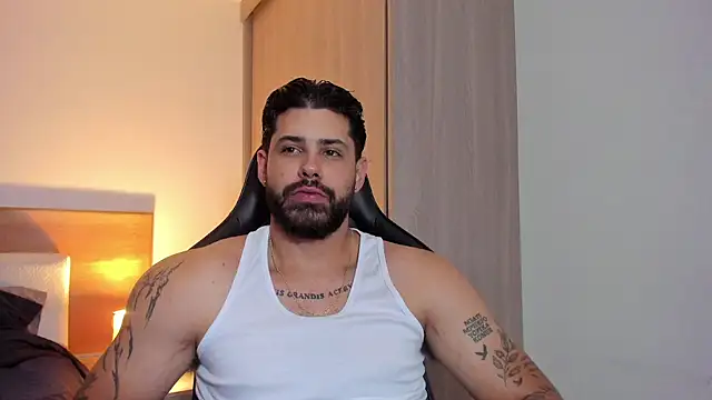 Justyn Torres online show from March 11, 1:37 am