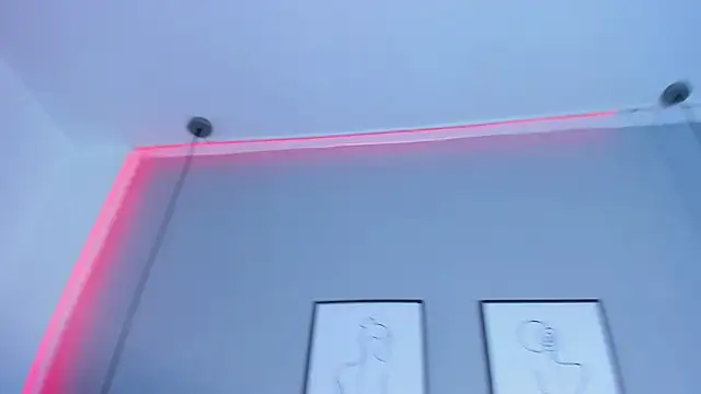 Snapshot of CelinayHanck chatting on December 12, 12:33 pm CelinayHanck online show from December 12, 12:33 pm