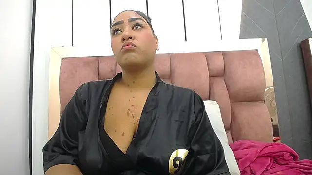 arianna pearl online show from March 4, 1:06 pm