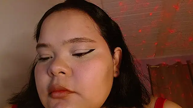 sexychubby    online show from March 24, 4:56 pm