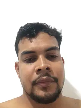 Snapshot of ElsecretodeBruno chatting on February 21, 3:56 am ElsecretodeBruno online show from February 21, 3:56 am