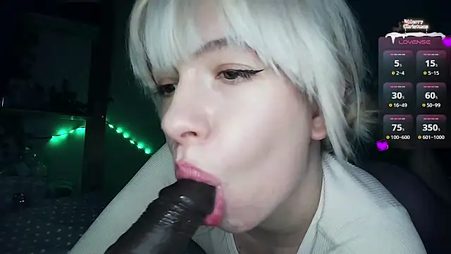 Snapshot of cruellagoth666 chatting on January 20, 3:18 pm cruellagoth666 online show from January 20, 3:18 pm