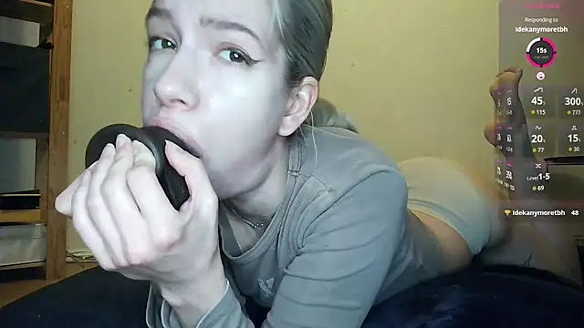 cruellagoth666 online show from April 5, 3:53 pm