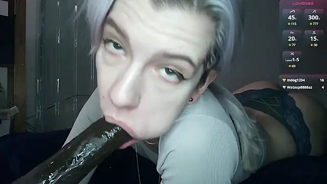 Snapshot of cruellagoth666 chatting on May 25, 12:44 pm cruellagoth666 online show from May 25, 12:44 pm