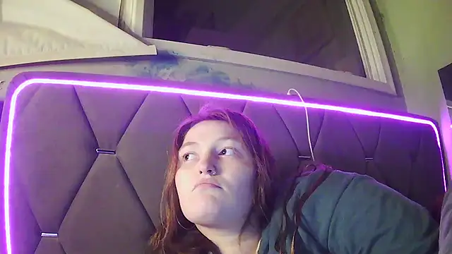 Angelk43 online show from March 14, 5:24 am