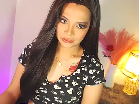 MajesticKitana online show from November 4, 5:06 am