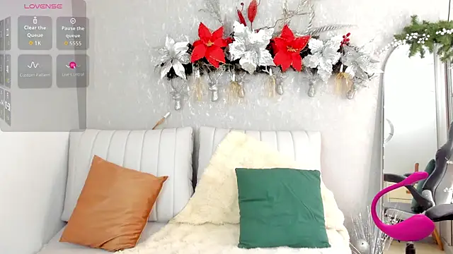 EmmaFerrary online show from November 26, 4:08 pm