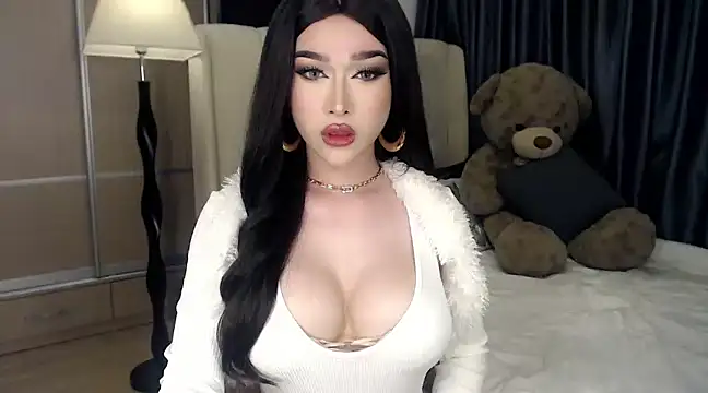 KeenMazikeen69 online show from December 21, 3:58 am