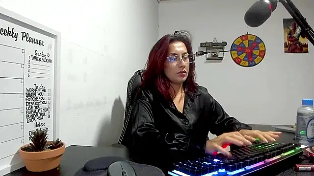 Snapshot of Scarlett_Sen chatting on December 11, 6:52 pm Scarlett Sen online show from December 11, 6:52 pm