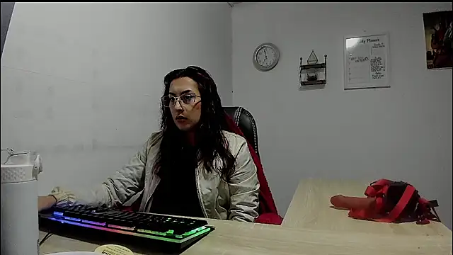 Snapshot of Scarlett_Sen chatting on January 29, 1:38 pm Scarlett Sen online show from January 29, 1:38 pm