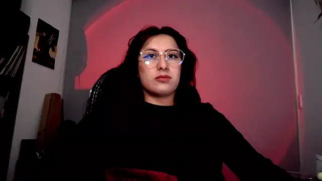 Snapshot of Scarlett_Sen chatting on October 22, 2:17 pm Scarlett Sen online show from October 22, 2:17 pm