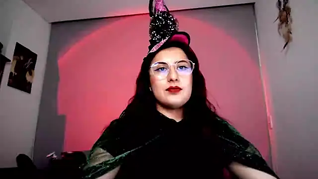 Snapshot of Scarlett_Sen chatting on October 27, 1:48 pm Scarlett Sen online show from October 27, 1:48 pm