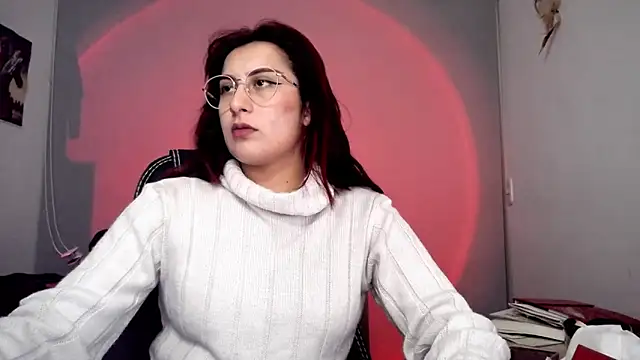 Snapshot of Scarlett_Sen chatting on November 3, 2:18 pm Scarlett Sen online show from November 3, 2:18 pm