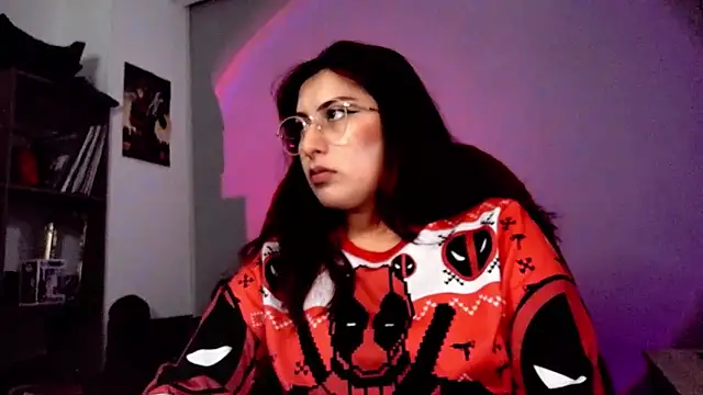 Snapshot of Scarlett_Sen chatting on November 6, 2:07 pm Scarlett Sen online show from November 6, 2:07 pm