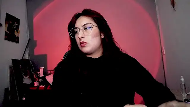 Snapshot of Scarlett_Sen chatting on November 19, 1:44 pm Scarlett Sen online show from November 19, 1:44 pm