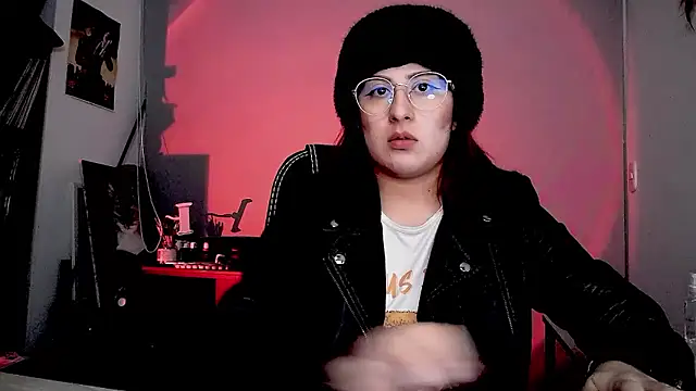 Snapshot of Scarlett_Sen chatting on November 21, 1:10 pm Scarlett Sen online show from November 21, 1:10 pm