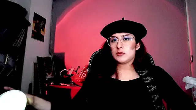 Snapshot of Scarlett_Sen chatting on November 27, 1:35 pm Scarlett Sen online show from November 27, 1:35 pm